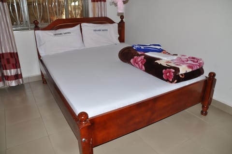 Double Room | Iron/ironing board, free WiFi, bed sheets