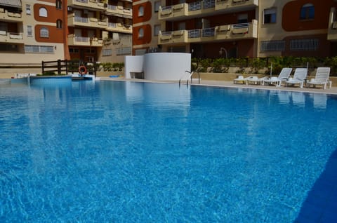 Outdoor pool, pool umbrellas