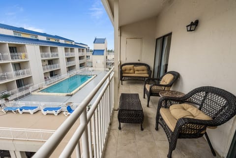 Condo, 3 Bedrooms, Balcony, Partial Ocean View (330) | Balcony view