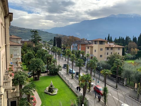 Design Duplex, 2 Bedrooms, Mountain View (East maisonette) | View from room