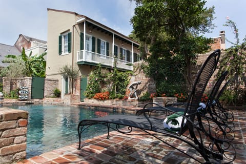 Outdoor pool, sun loungers