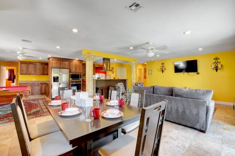 House, 3 Bedrooms | Dining