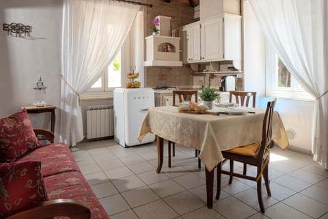 Traditional Apartment, 1 Bedroom (Casale 6) | Living area | 50-cm flat-screen TV with premium channels, TV