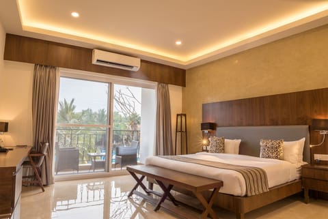 Superior Room | 1 bedroom, Egyptian cotton sheets, premium bedding, pillowtop beds