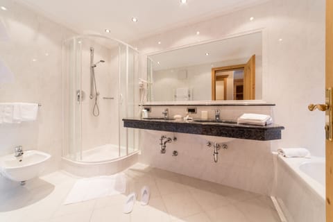 Minibar, in-room safe, desk, blackout drapes