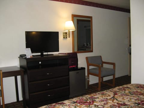 In-room safe, iron/ironing board, rollaway beds, free WiFi