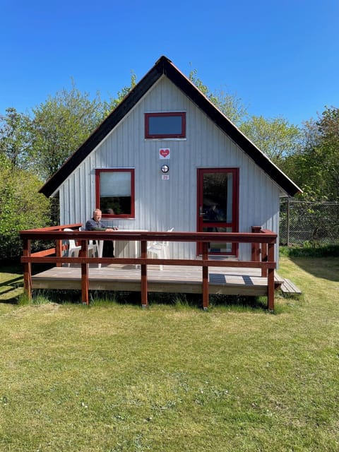 Cottage, (excl. linen) Private Bathroom - 6 people | View from room