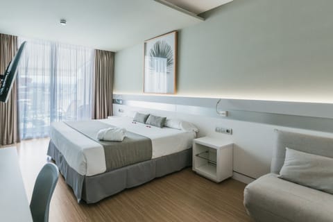 Suite, 1 King Bed, Terrace, Beachfront | Premium bedding, minibar, in-room safe, desk