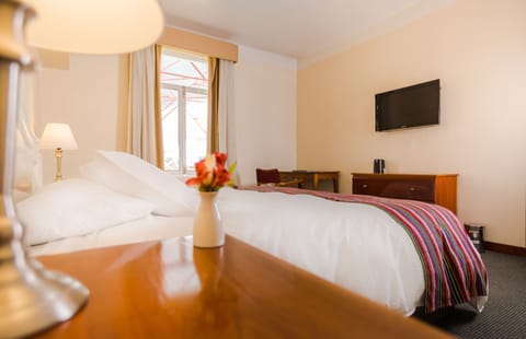 Superior Room, 1 Queen Bed | Free WiFi, bed sheets