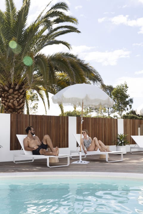 Outdoor pool, sun loungers