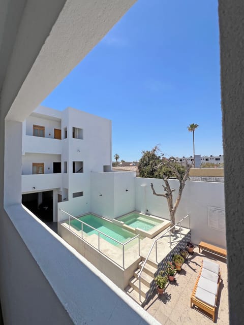 Master Bedroom | Terrace/patio