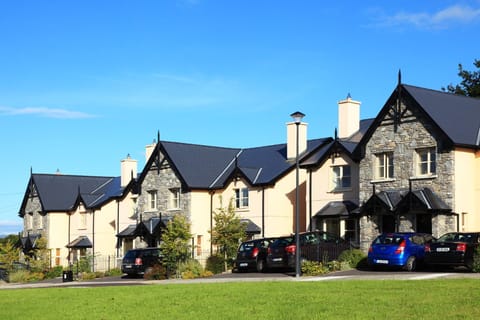 Deluxe House | Exterior