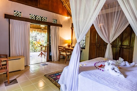 Deluxe Double Room | Premium bedding, desk, iron/ironing board, free cribs/infant beds