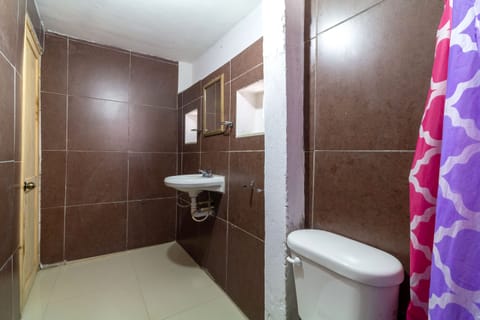 Standard Room, 2 Double Beds | Bathroom | Shower, towels