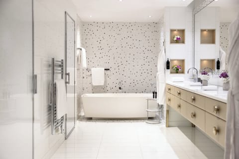 Couture Suite, Suite | Bathroom | Designer toiletries, hair dryer, bathrobes, slippers