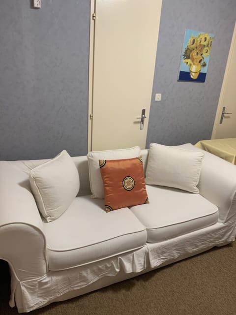 Double Room | Soundproofing, free WiFi, bed sheets