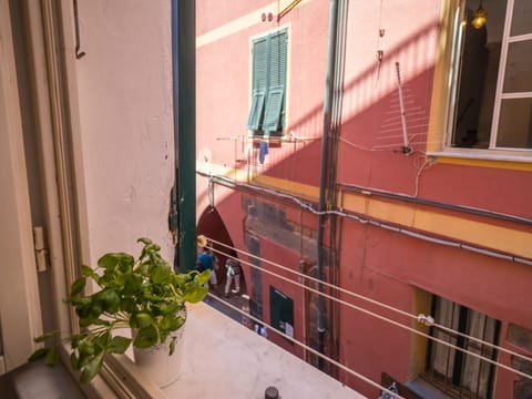Economy Apartment, 2 Bedrooms, Partial Sea View | City view