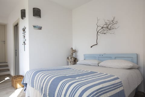 Deluxe Double Room, Garden View (Sambuco) | Memory foam beds, individually decorated, individually furnished