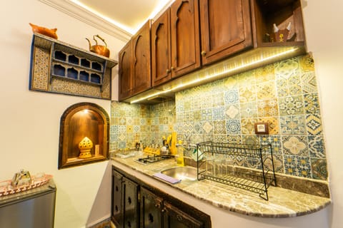 Deluxe Apartment | Private kitchen | Fridge, stovetop, electric kettle, mixer