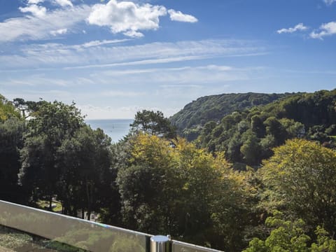 Cottage | Balcony