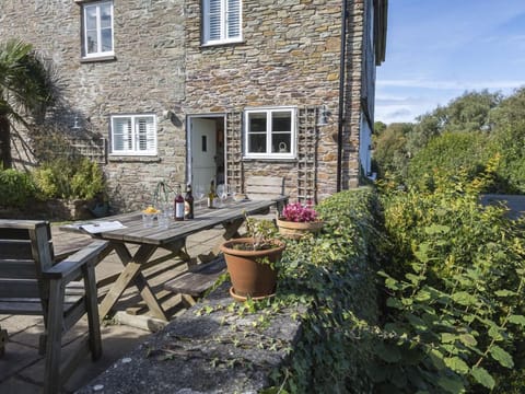 Cottage | Balcony