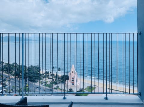 Family Studio Suite, Balcony, Ocean View | Beach/ocean view