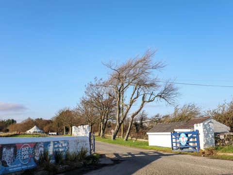 Cottage | Miscellaneous