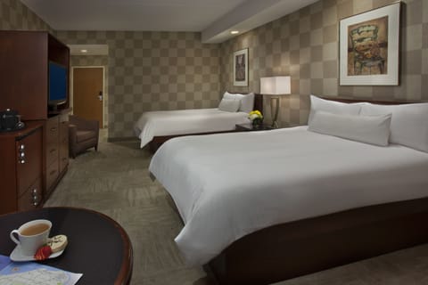 Superior Double Room, 2 Double Beds | Premium bedding, pillowtop beds, minibar, in-room safe