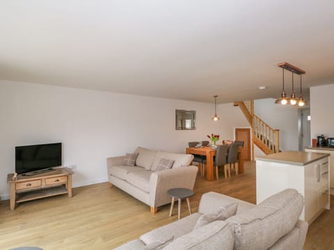 Cottage | Living room | TV