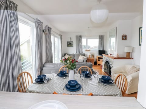 Cottage | Living room