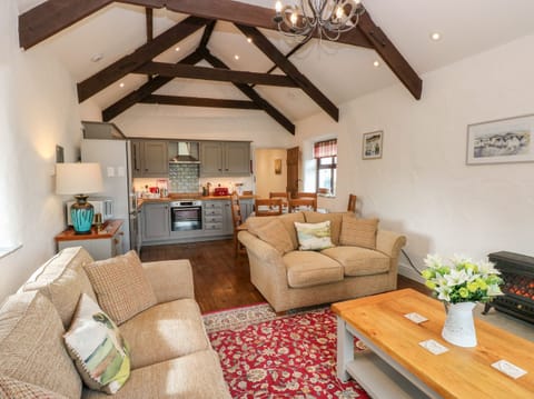 Cottage | Living area