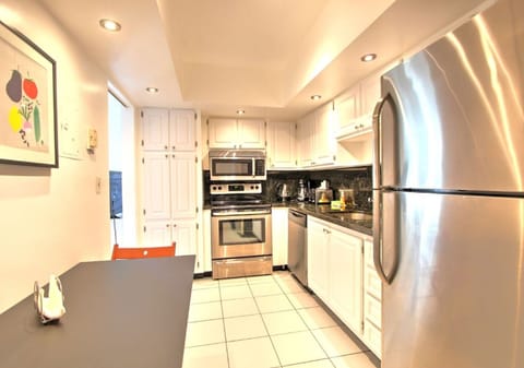 Family Condo, 1 Bedroom, Balcony, Harbor View | Private kitchen | Full-size fridge, microwave, oven, dishwasher