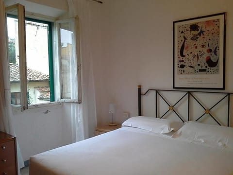 Standard Double or Twin Room | Desk, laptop workspace, rollaway beds, free WiFi