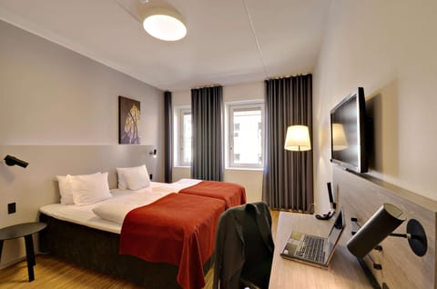 Standard Double or Twin Room | In-room safe, blackout drapes, iron/ironing board, bed sheets