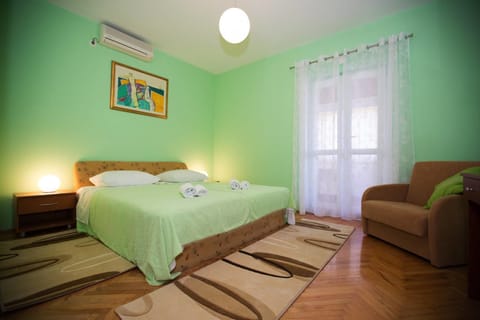 Comfort Studio Suite | In-room safe, soundproofing, free WiFi