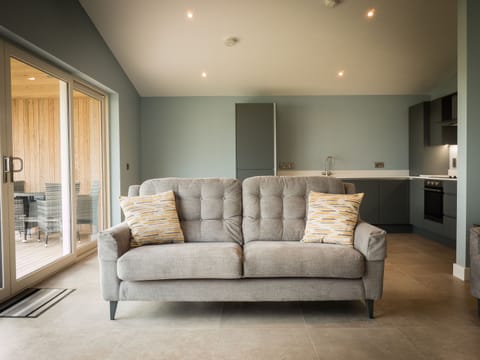 Chalet | Living area | Flat-screen TV