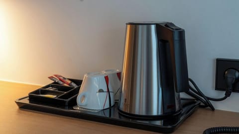 Free WiFi, bed sheets, wheelchair access