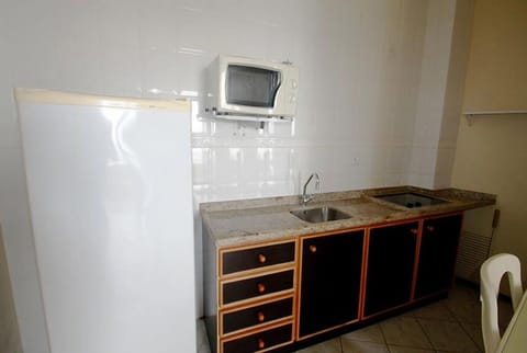 Superior Room, Sea View | Private kitchen | Fridge, microwave, stovetop, dishwasher