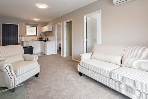 Blue Dolphin Block Superior Apartment, 2 Bedrooms | Living area | 32-inch LCD TV with satellite channels, TV