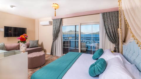 Standard Room, Sea View | Egyptian cotton sheets, premium bedding, down comforters