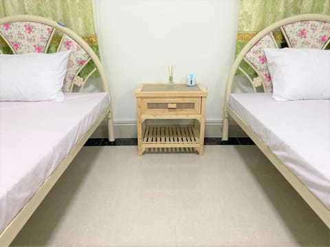 Twin Room | Free WiFi