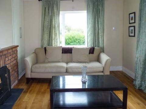 Cottage | Living room