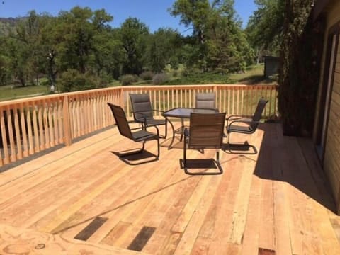 Cabin, 1 Bedroom (Rock View - No Laundry Facilities) | Terrace/patio