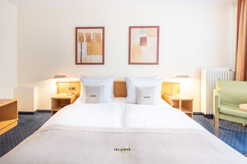 Standard Double or Twin Room | Hypo-allergenic bedding, minibar, in-room safe, desk