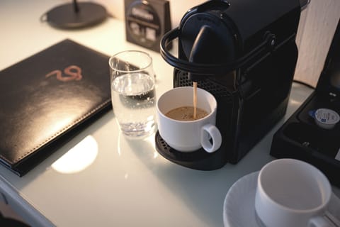 Suite, 1 Double Bed, River View | Coffee and/or coffee maker