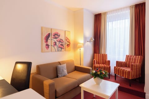 Deluxe Double Room (Three People) | Minibar, in-room safe, desk, free WiFi