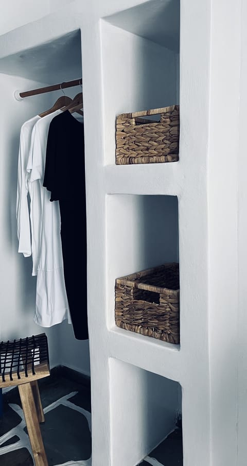 Egyptian cotton sheets, premium bedding, memory foam beds, desk