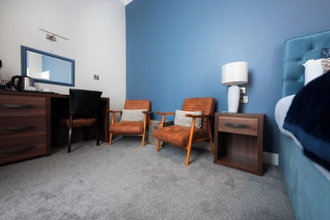 Superior Room | Desk, laptop workspace, free WiFi, bed sheets