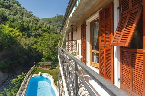 Economy Double Room | Balcony view