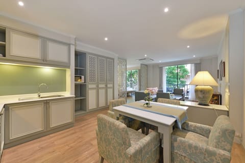 Family Suite | Private kitchen